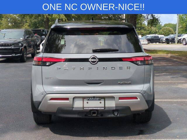 2022 Nissan Pathfinder Platinum