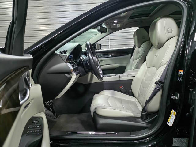 2018 Cadillac CT6 Plug-In Hybrid 2.0T