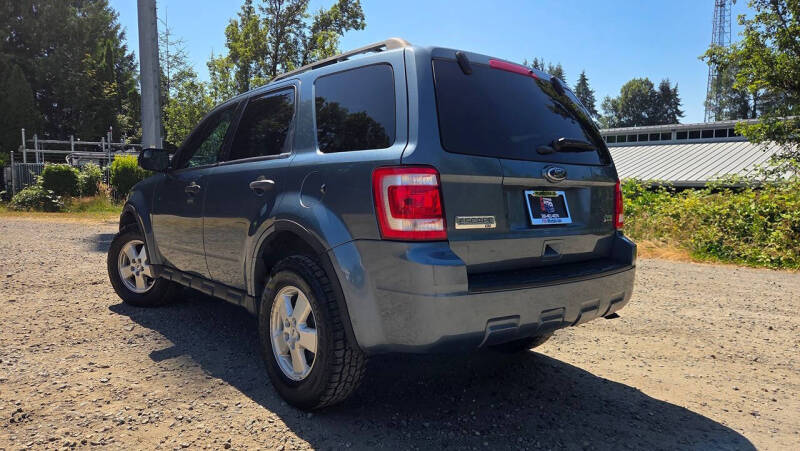 2011 Ford Escape XLT