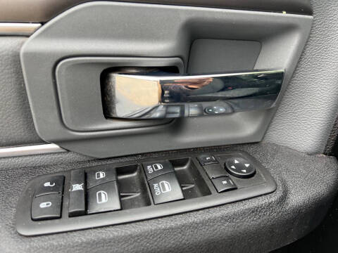 2021 RAM 1500 Classic SLT