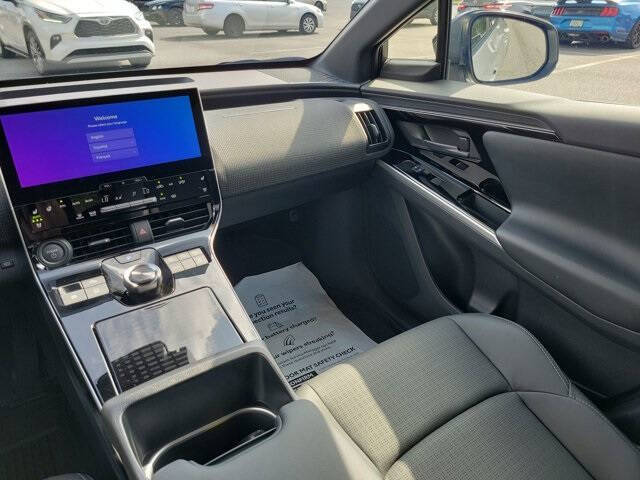 2024 Toyota bZ4X Limited