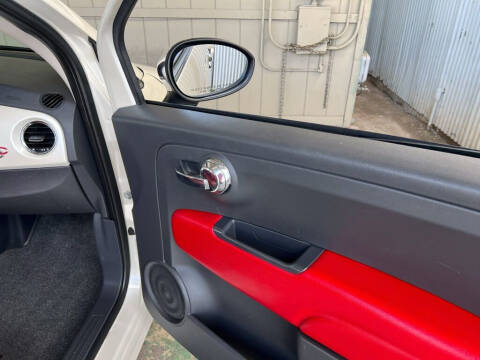 2013 FIAT 500c Lounge