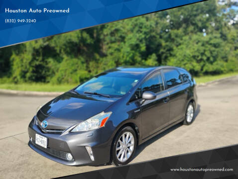 2014 Toyota Prius v Five