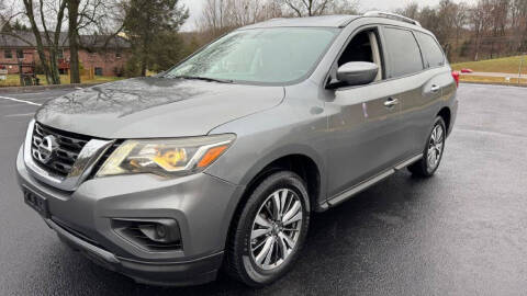 2018 Nissan Pathfinder S