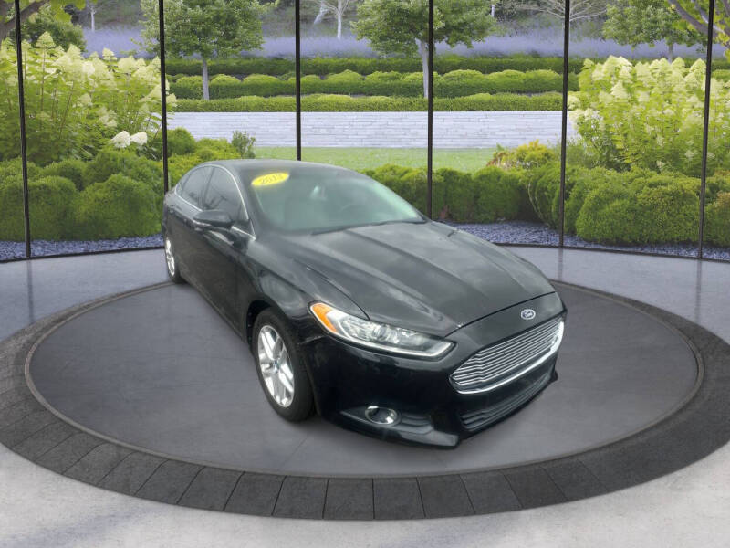 2013 Ford Fusion SE's photo