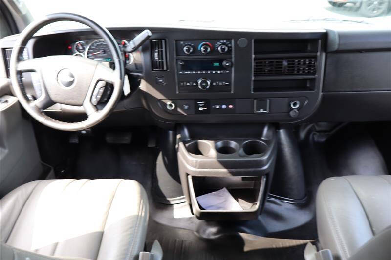 2021 Chevrolet Express 2500