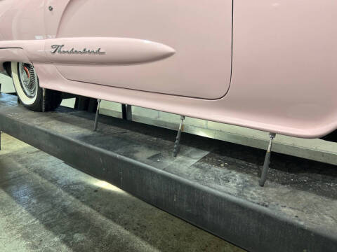 1960 Ford Thunderbird