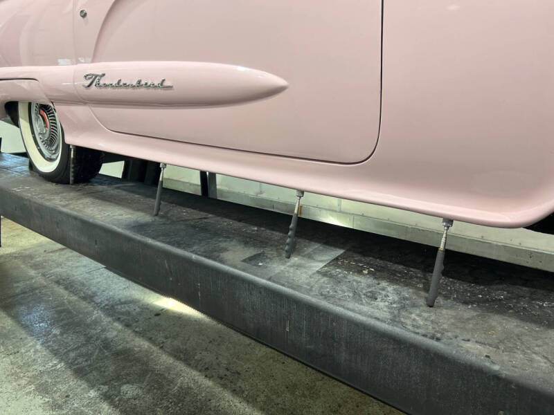 1960 Ford Thunderbird