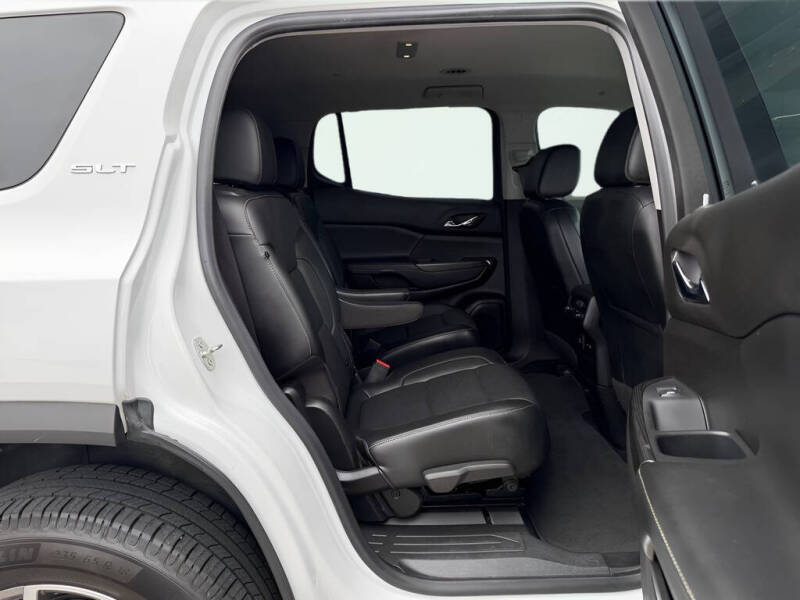 2021 GMC Acadia SLT