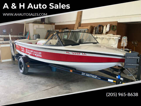 1992 Correct craft Ski nautique for sale at A & H Auto Sales in Clanton AL