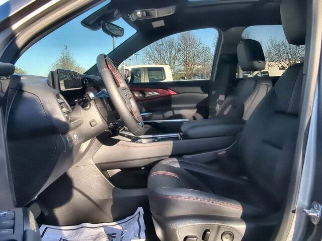 2025 Chevrolet Traverse RS