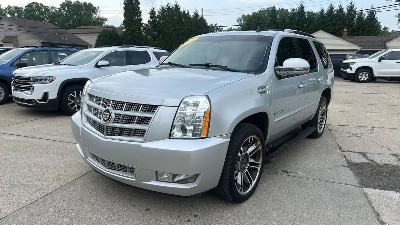 Silver 2012 Cadillac Escalade Premium AWD Premium 4dr SUV 1