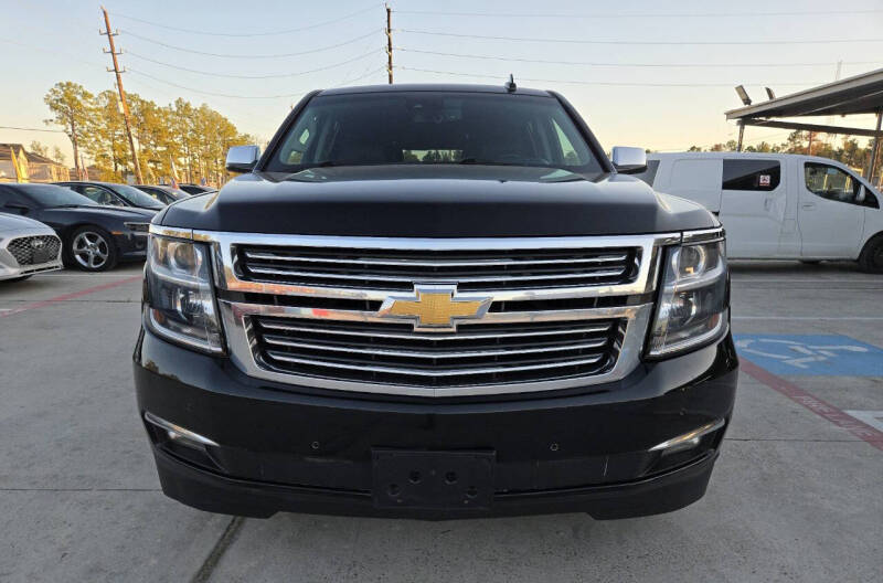 2015 Chevrolet Suburban LTZ photo 5