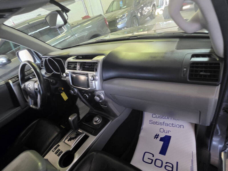 2013 Toyota 4Runner SR5