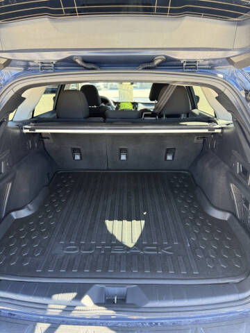 2024 Subaru Outback Premium