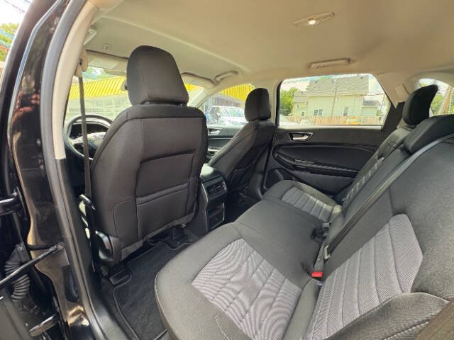 2024 Ford Edge SE