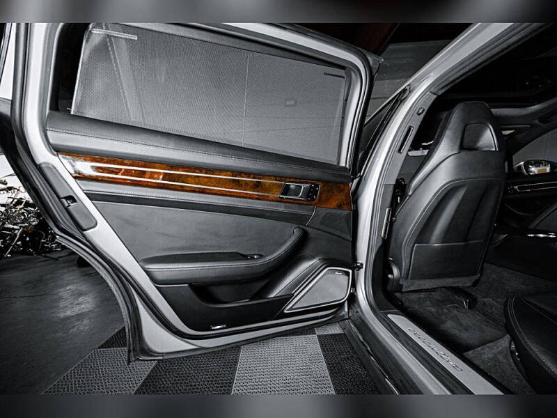 2018 Porsche Panamera 4S Executive