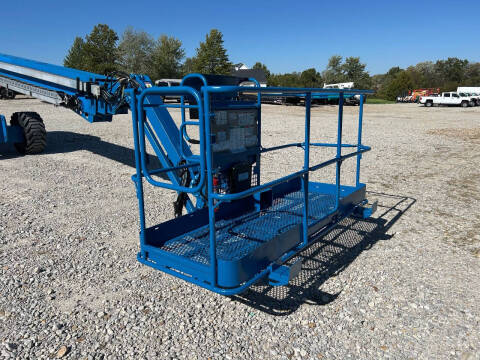 2015 Genie S-85 Boom / Manlift