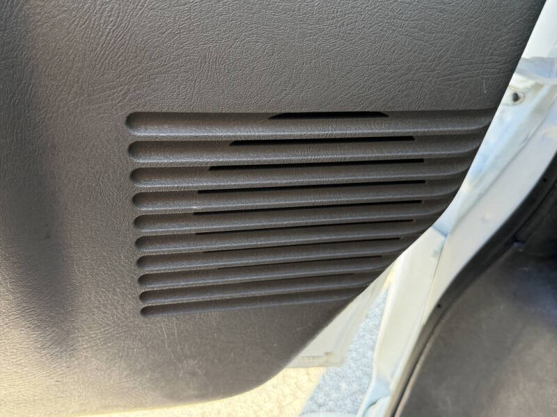 2024 Chevrolet Express 2500