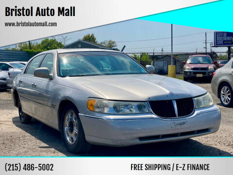 2000 Lincoln Town Car for sale at Bristol Auto Mall in Levittown PA