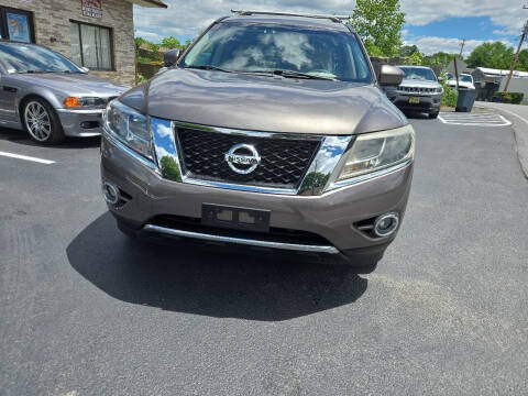 2014 Nissan Pathfinder Platinum