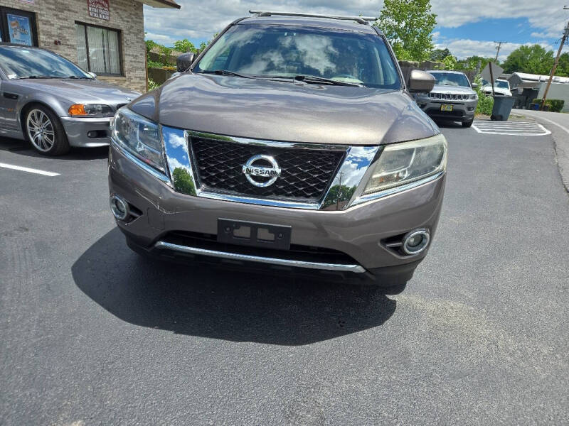 2014 Nissan Pathfinder Platinum