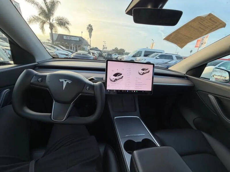 2022 Tesla Model Y Long Range