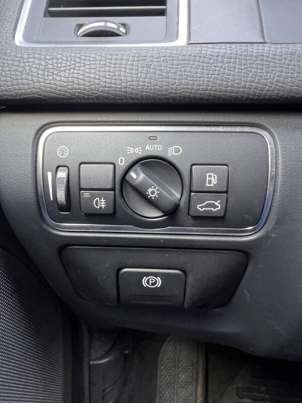 2017 Volvo XC60 T5 Inscription