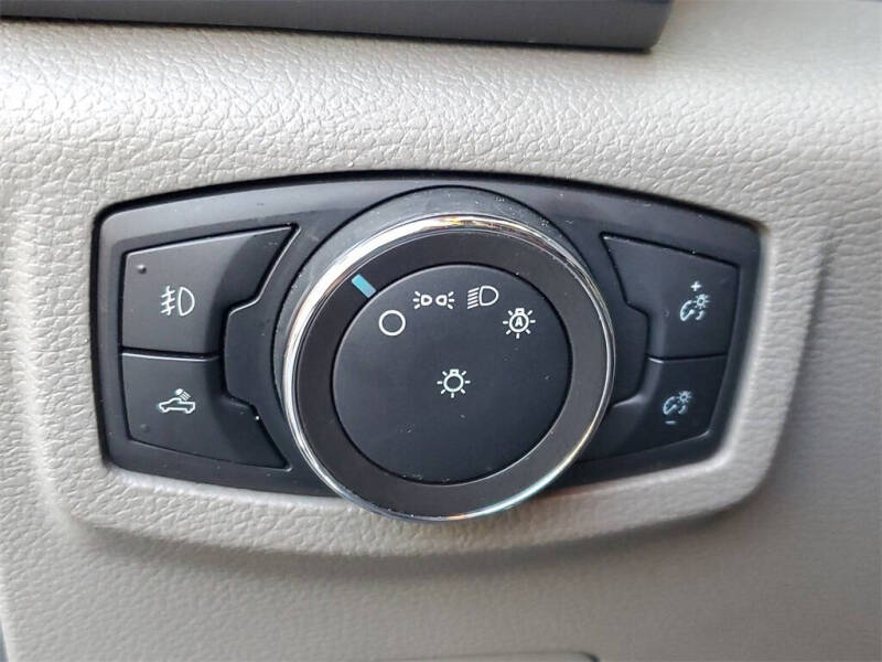 2022 Ford F-450 Super Duty XLT