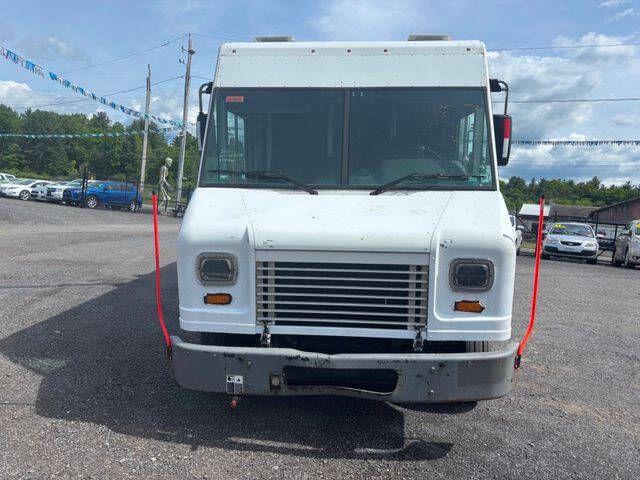 2016 Freightliner MT45 Chassis