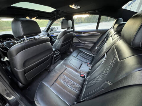 2017 BMW 5 Series 540i