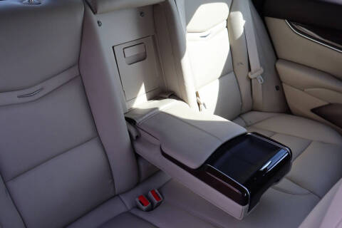 2014 Cadillac XTS Luxury Collection