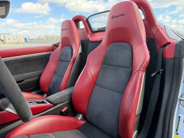 2016 Porsche Boxster Spyder