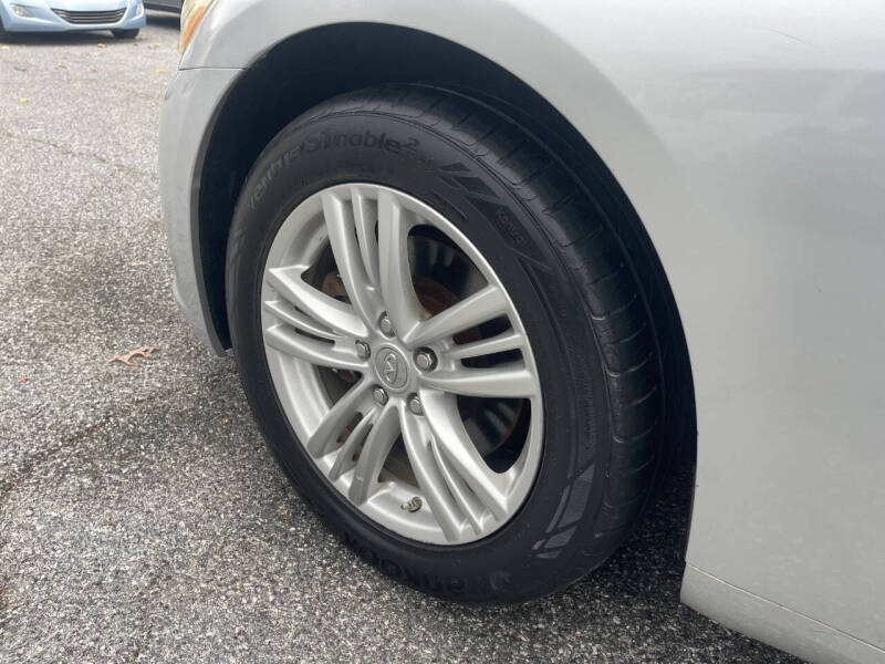 2012 Infiniti G25 Sedan x