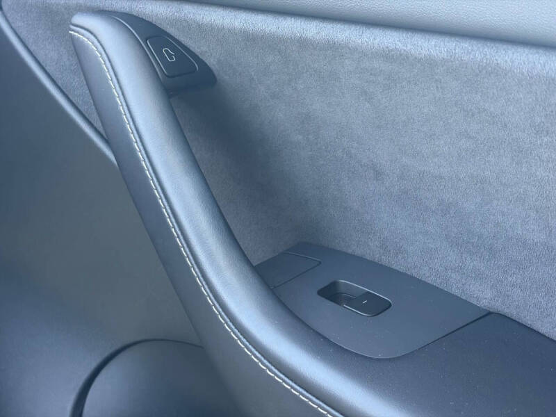 2021 Tesla Model Y Standard Range
