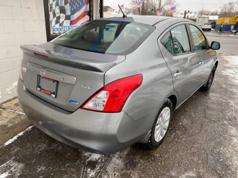 2013 Nissan Versa 1.6 S