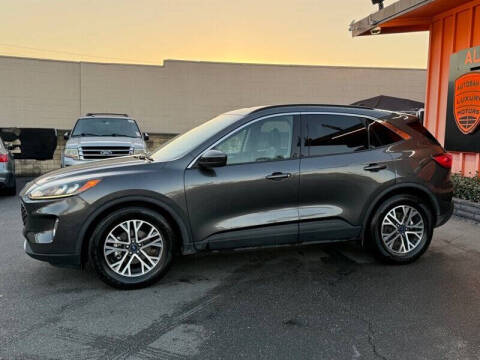 2020 Ford Escape SEL