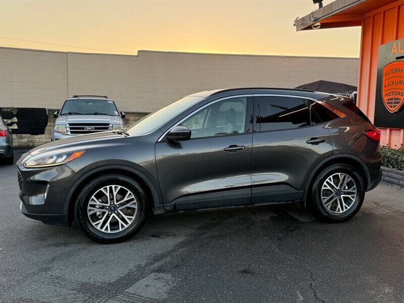 2020 Ford Escape SEL