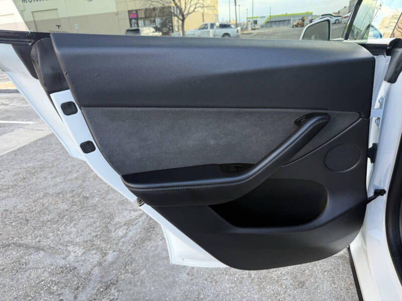 2020 Tesla Model Y Long Range