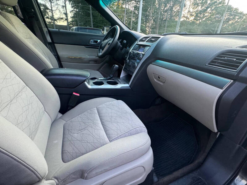 2013 Ford Explorer