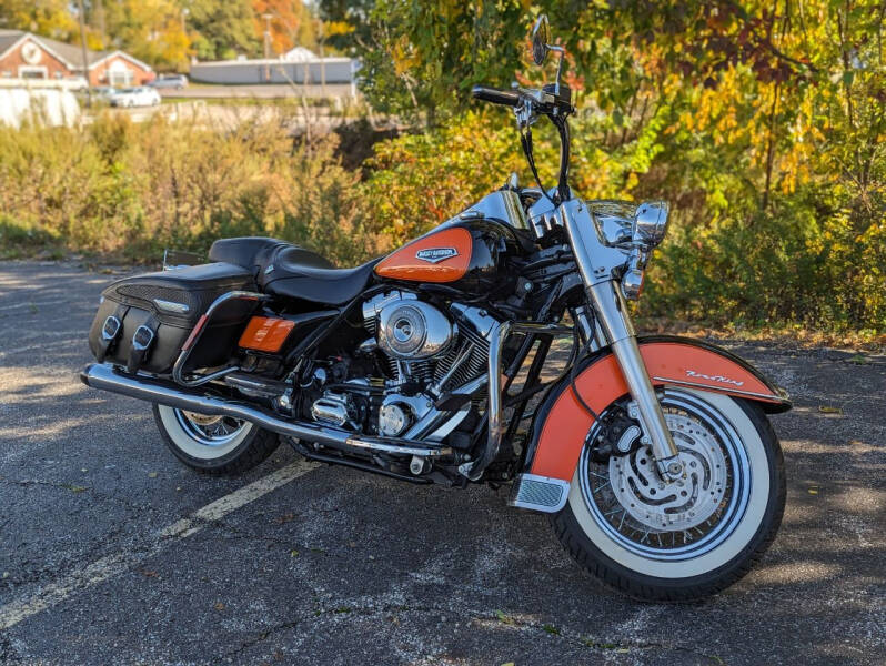 2005 Harley Davidson FLHRCI Road King® Classic for sale at Car Connection of Bedford in Bedford OH