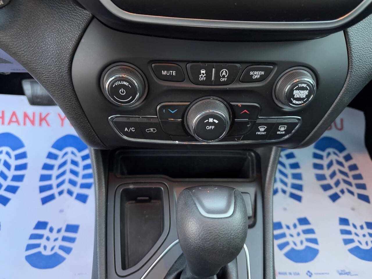 2019 Jeep Cherokee for sale at ONE PRICE AUTO in Mount Clemens, MI