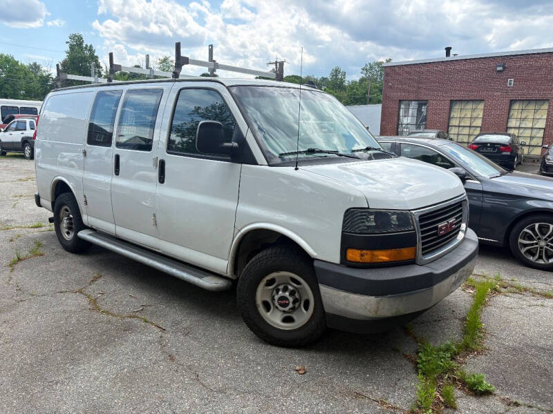 2019 GMC Savana 2500