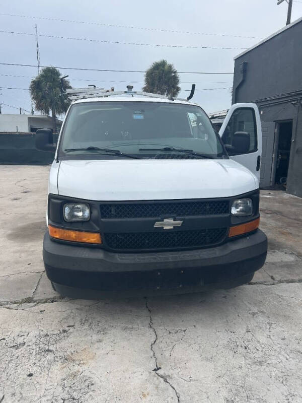 2017 Chevrolet Express 2500