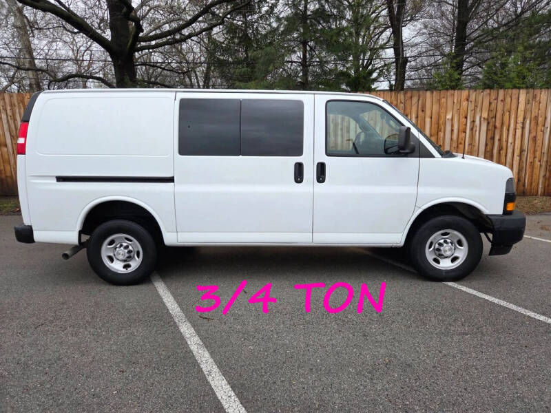 2021 Chevrolet Express 2500