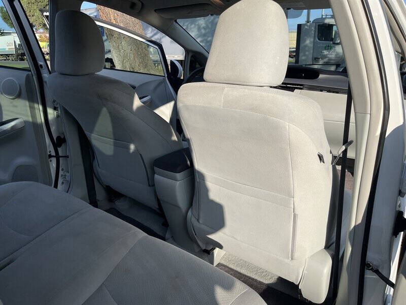 2011 Toyota Prius One