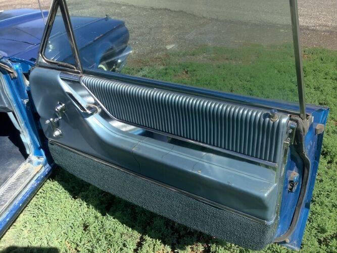 1964 Ford Thunderbird