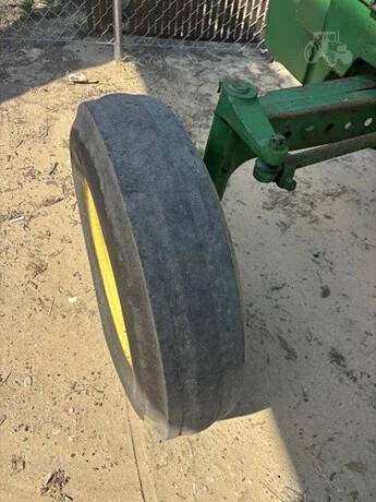 1974 John Deere 2030