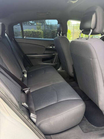 2013 Chrysler 200 Touring