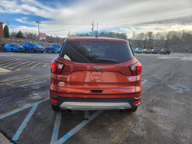 2019 Ford Escape SE
